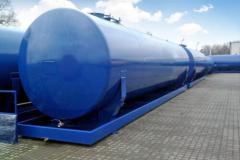 tanks for liquid fertilizers with collectors