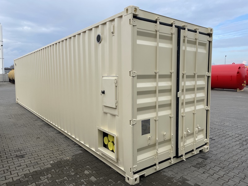 Aboveground tank for fuel in marine container 40’HC